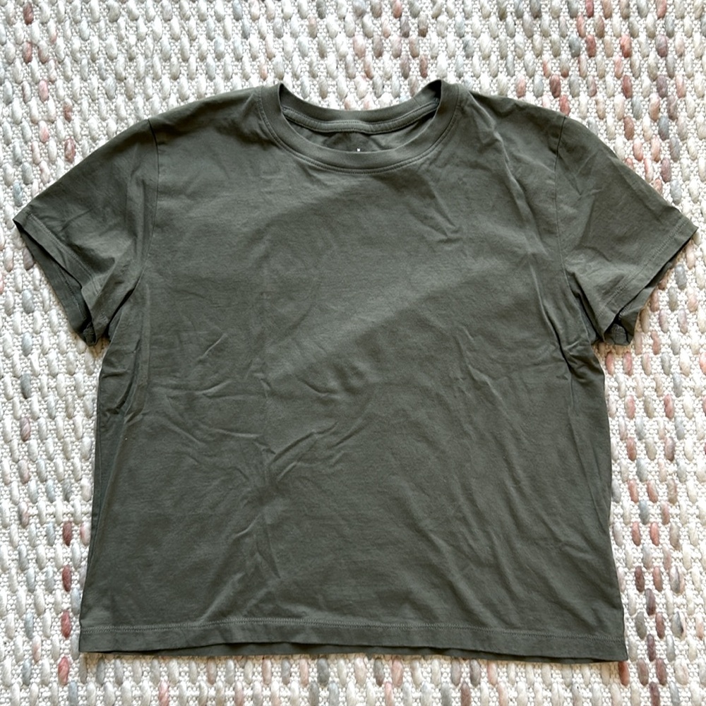 Everlane Organic Cotton Box-Cut Tee